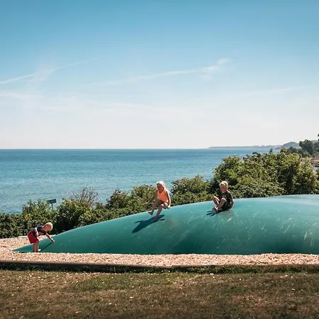 Sannes Familiecamping Camping 5*
