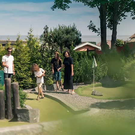 Sannes Familiecamping Kamp alanı 5*