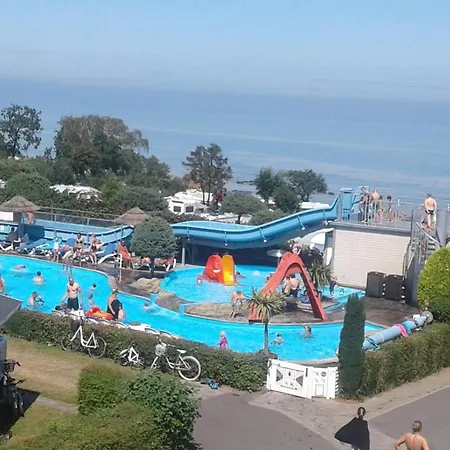 Sannes Familiecamping 5* Gudhjem